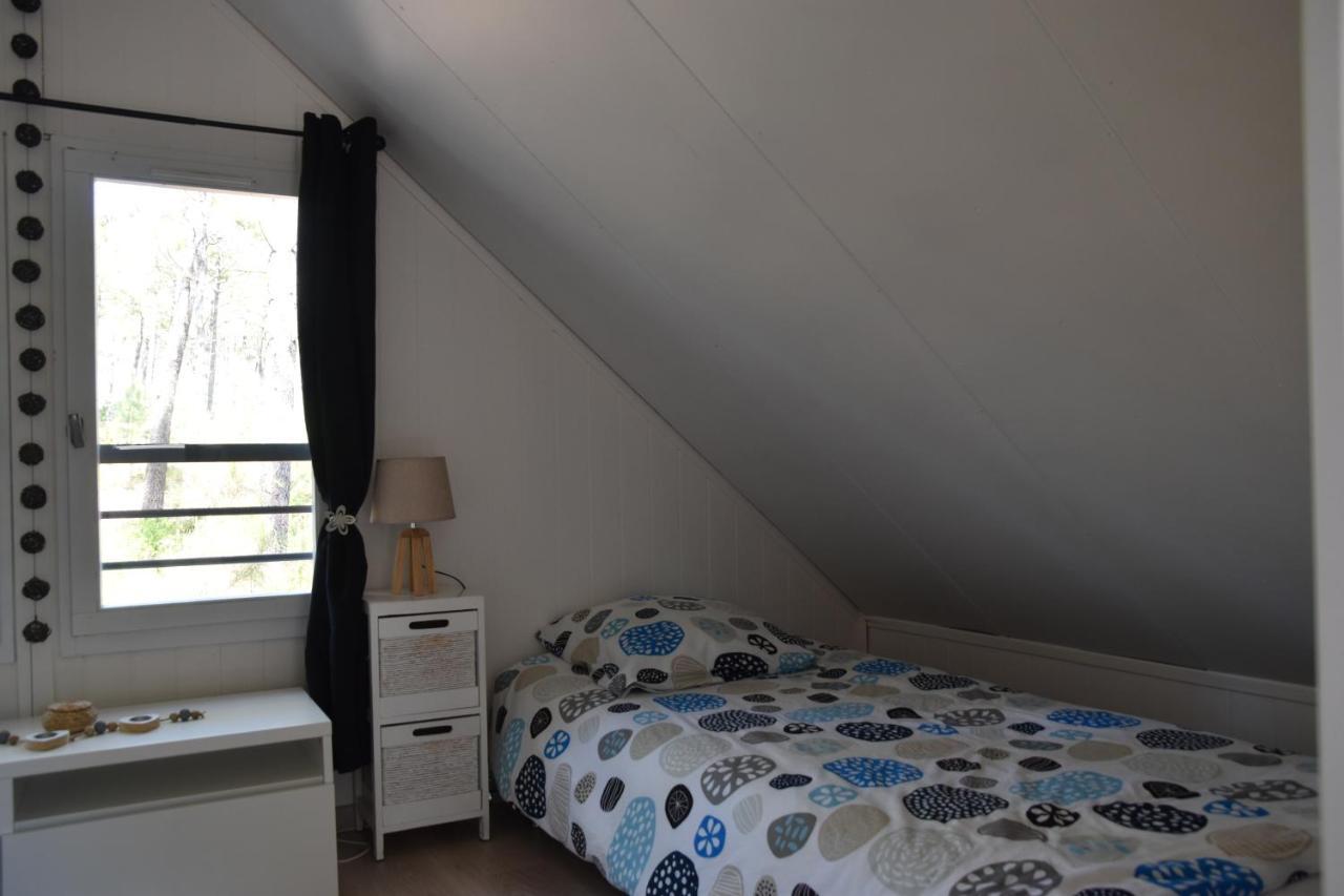 Villa Domaine résidentiel naturiste de la Jenny chalet 6 pers à Le Porge Extérieur photo